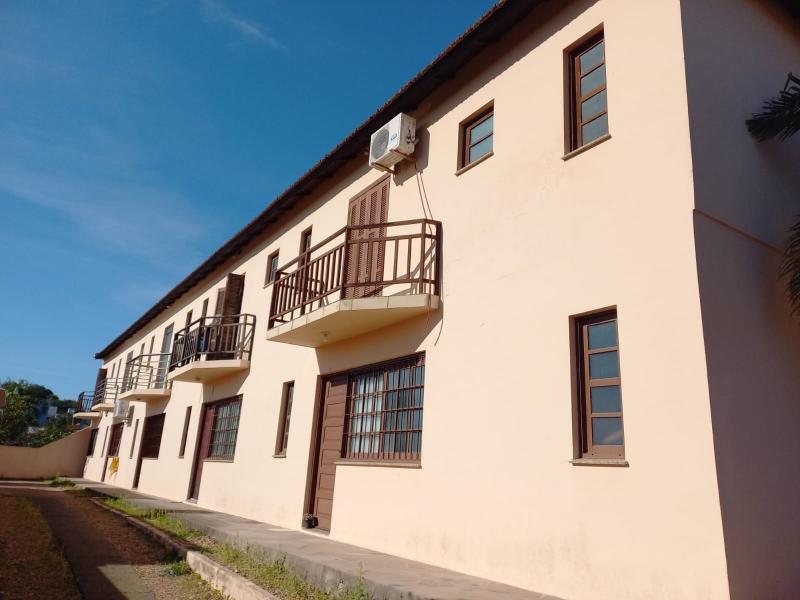  | Sobrado para Aluguel - Vila Nova - CAMAQUÃ