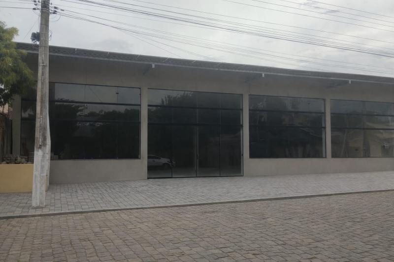  | Prédio para Aluguel - Centro - Camaquã